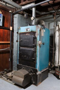 a-very-old-furnace=in-need-of-replacement
